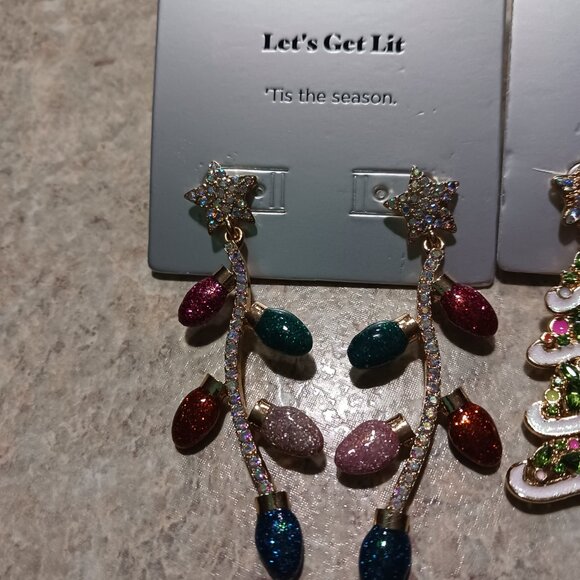 Sugarfix by Baublebar Christmas earrings - Picture 2 of 3